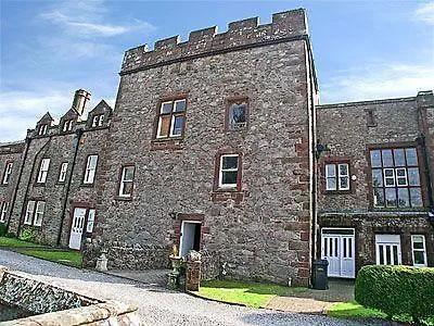 Kulübe Pele Tower *